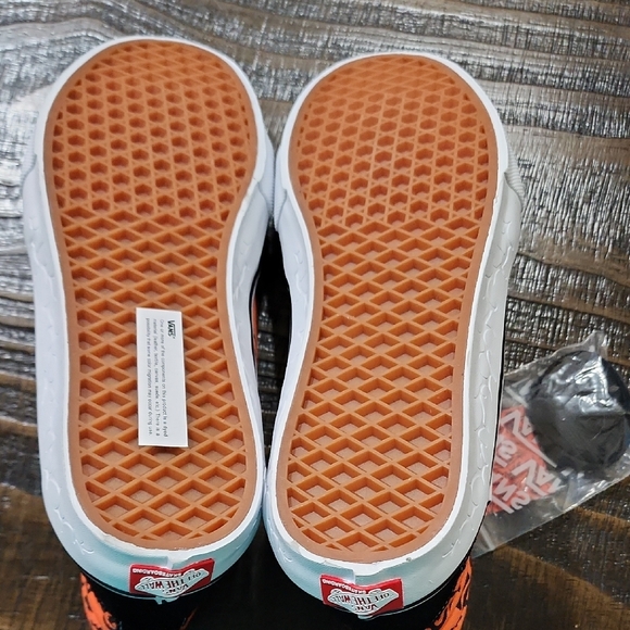 Vans High-Top Sneakers - Black and Orange - Picture 6 of 6